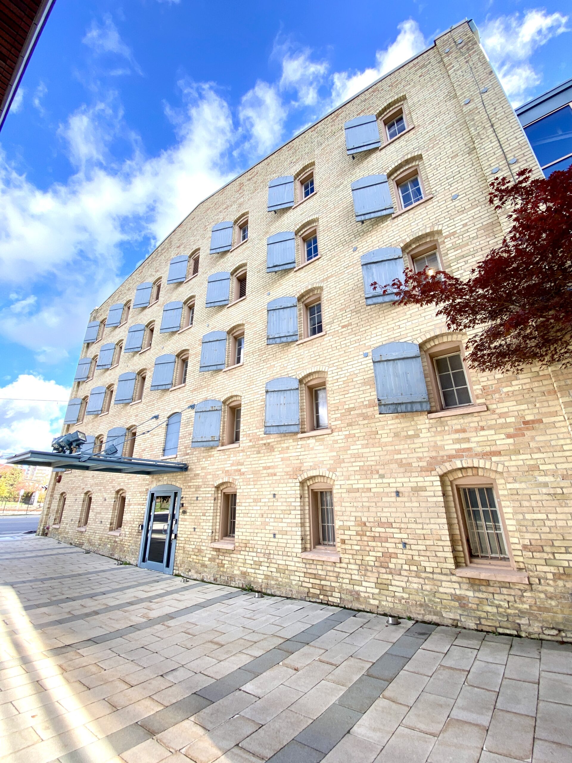 57 Erb Street W, Waterloo