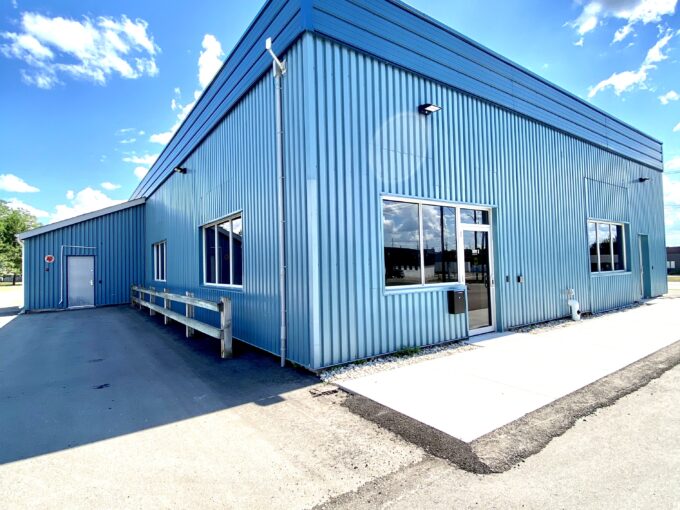 550 Parkside Dr, Waterloo Suite 3