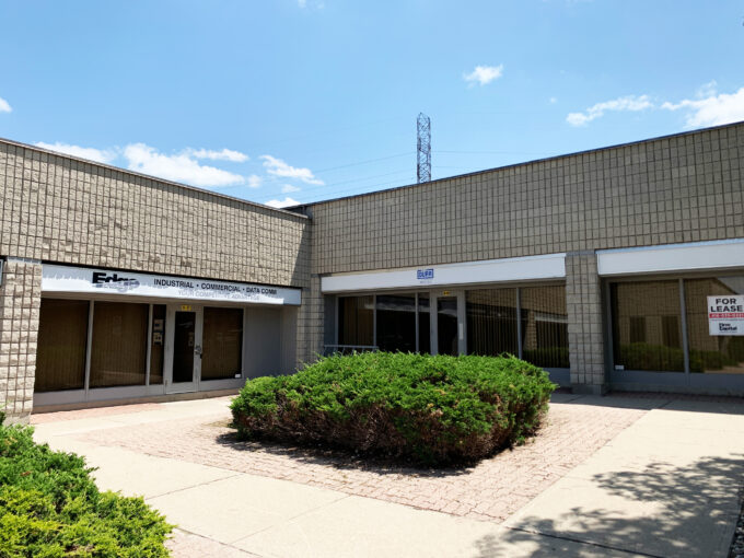 550 Parkside Dr, Waterloo