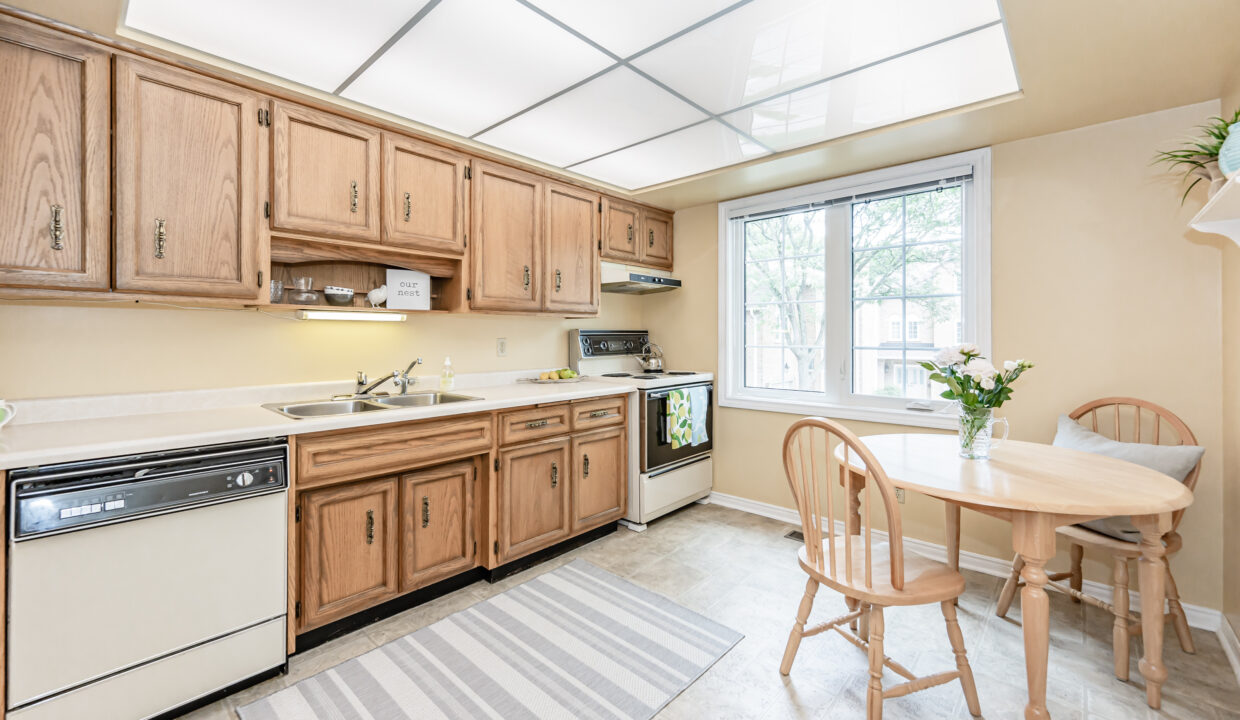 016-50 Allen Street West, Waterloo- unit 3-26