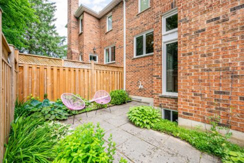 032-50 Allen Street West, Waterloo- unit 3-42