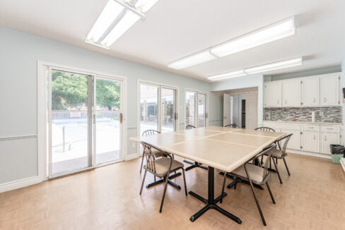 038-50 Allen Street West, Waterloo- unit 3-48
