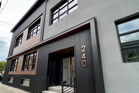 240 Duke St W, Kitchener