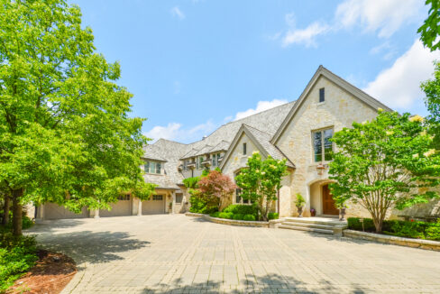 370 River Oak front adjusted