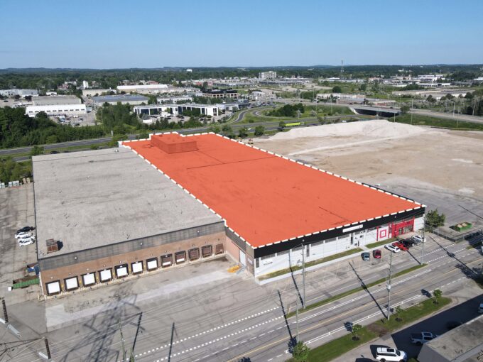 565 Conestogo Rd, Waterloo - Unit 2