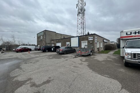 978 Bishop St N, Cambridge