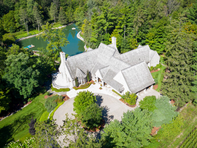 720 Country Squire Rd, Waterloo